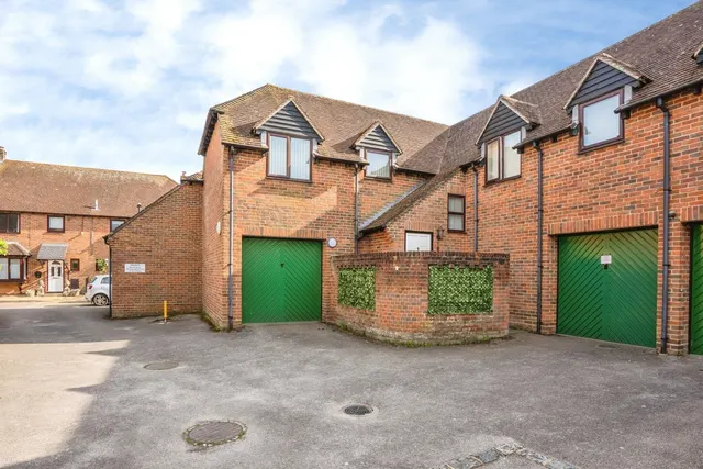 Pelham Terrace, Emsworth, PO10, photo 1