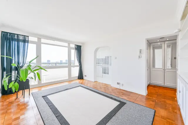 12G Stuart Tower, 105 Maida Vale, London, photo 1