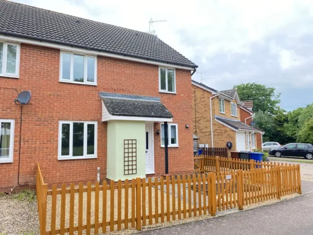 Bury St. Edmunds, Suffolk, IP33 3XS, photo 1