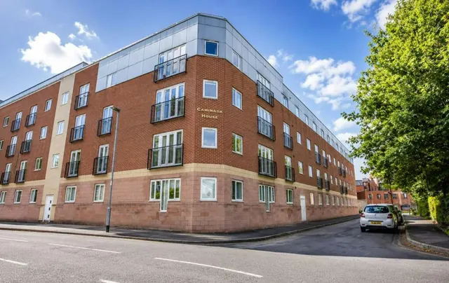 St. Lawrence Street, Caminada House, M15, photo 1