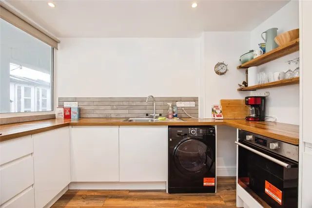 Trebarwith Crescent, Newquay, TR7, photo 3