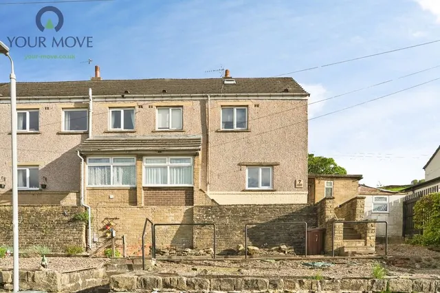 Moorside Avenue, Eastburn, West Yorkshire, BD20, photo 1