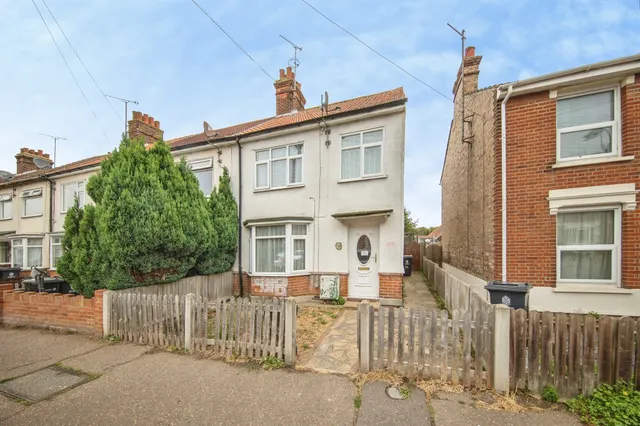 Clarkes Road, Harwich, photo 1