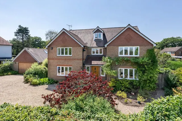 Burnhams Road, Little Bookham, KT23, photo 1