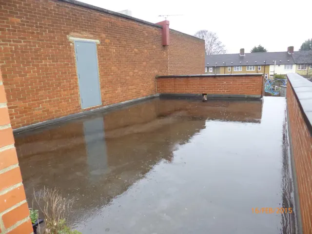 Photo 3 — Green Lane, Dagenham, RM8