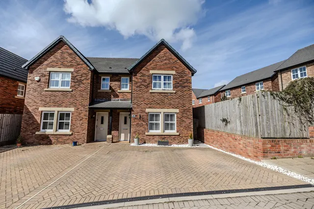 Rudchester Close, Throckley, photo 1