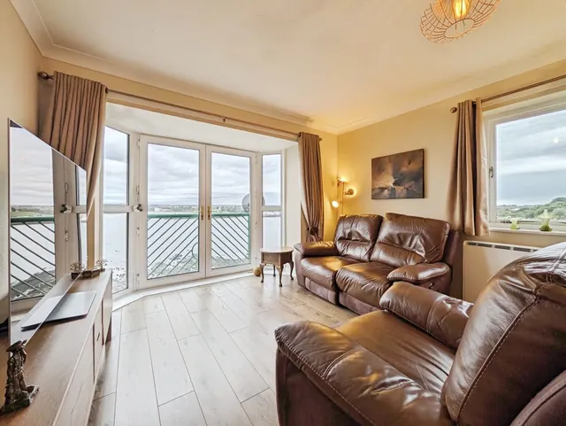 Sovereign House, Tynemouth, NE30, photo 2