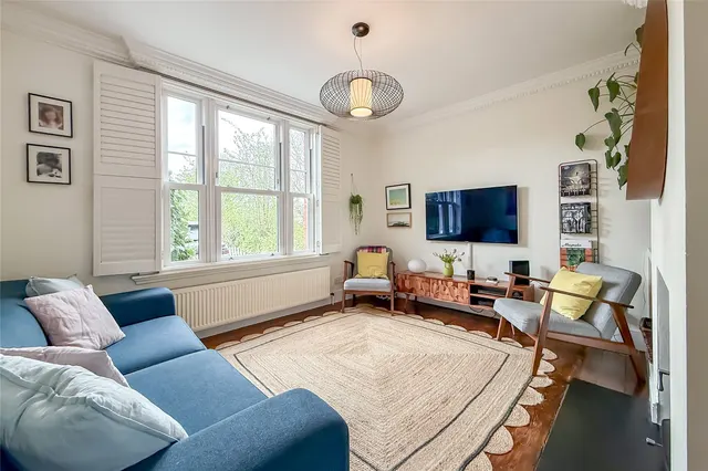 Photo 3 — Luton Road, Harpenden, Hertfordshire, AL5 3LW