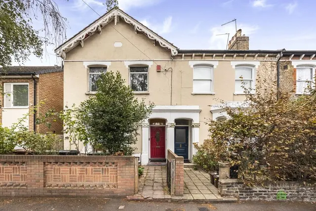 1 bedroom flat — Argyle Road, London, E15