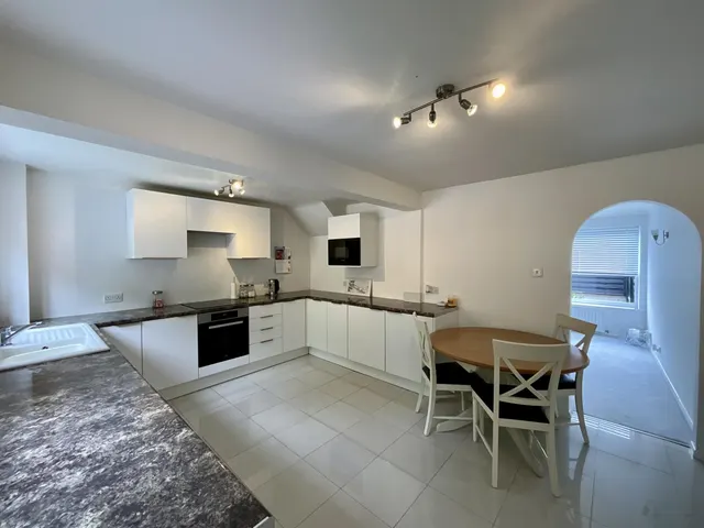 Honeywood Drive, Nottingham, NG3, photo 3