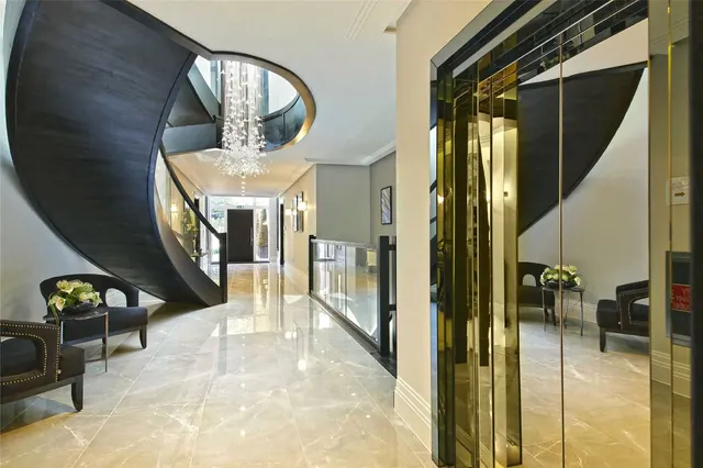 Photo 3 — The Residence, 106 Camlet Way, Hadley Wood, EN4 0NX