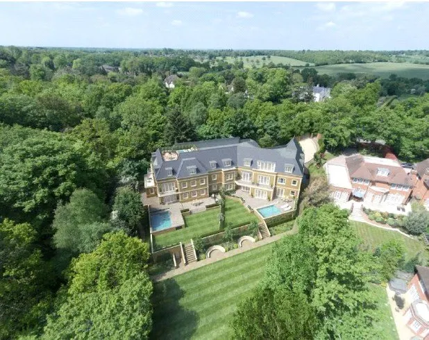 The Residence, 106 Camlet Way, Hadley Wood, EN4 0NX, photo 1