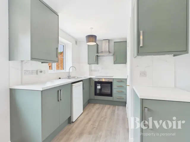 Photo 3 — Finchale Avenue, Priorslee, Telford, TF2
