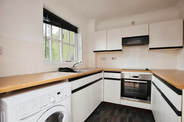 Crabtree Close, Plymouth, PL3, photo 2