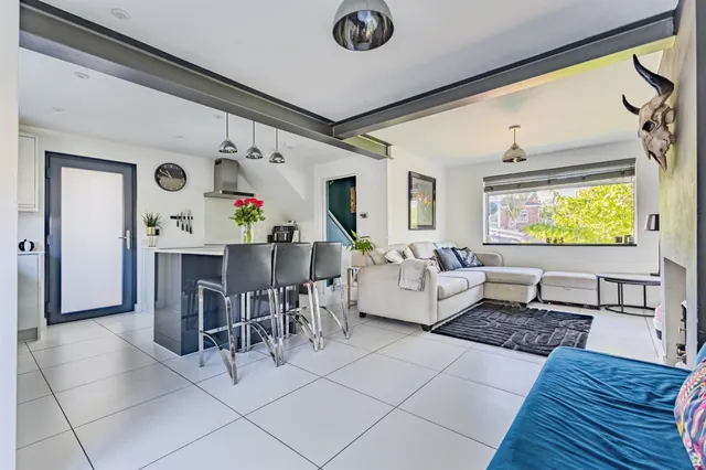 Photo 3 — Hodson Close, PAIGNTON