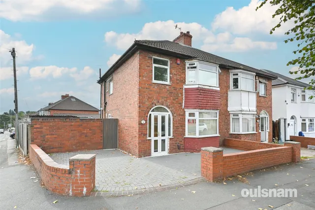 Hugh Road, Smethwick, West Midlands, B67 7JR, photo 1