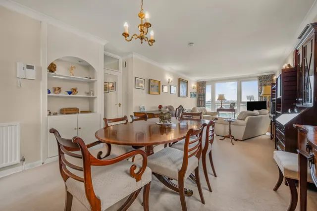 St. John's Wood Road, London, NW8, photo 1
