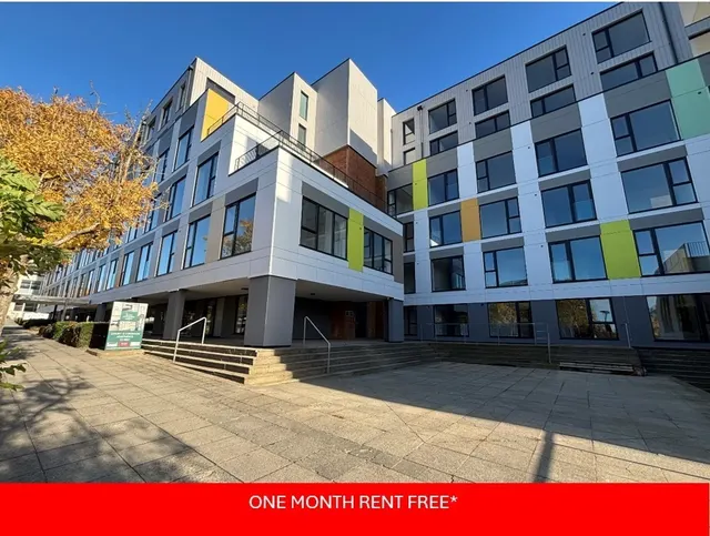 Buckingham Court, MK9, photo 1