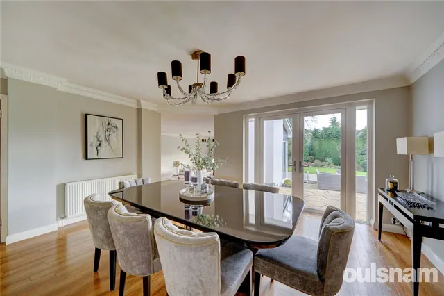 Photo 3 — Blakesfield Drive, Barnt Green, Birmingham, Worcestershire, B45 8JT
