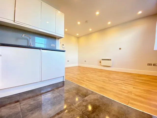 Prince Of Wales Road, Norwich, NR1, photo 3