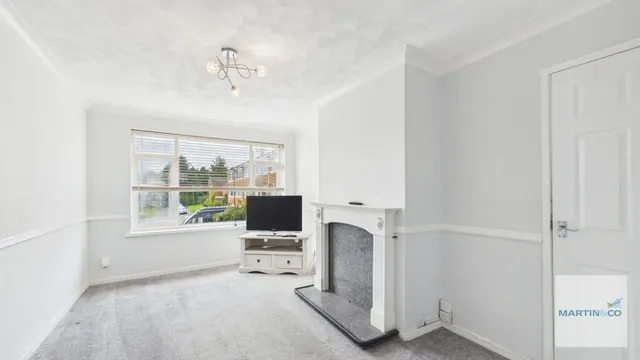 Westeria Close, Castle Browmwich, B36, photo 2