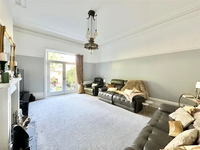Buxton Road West, Disley, SK12, photo 3