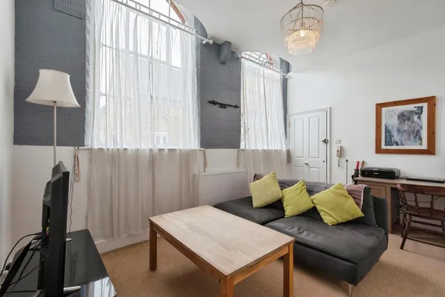Photo 2 — Claremont Court, Rose Lane, Biggleswade, Bedfordshire, SG18