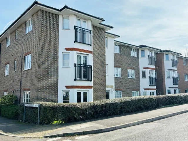 Castlemain Avenue, Gillingham, ME7, photo 1