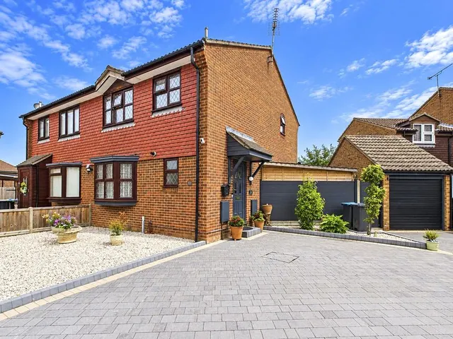 Sutherland Drive, Birchington, CT7, photo 1