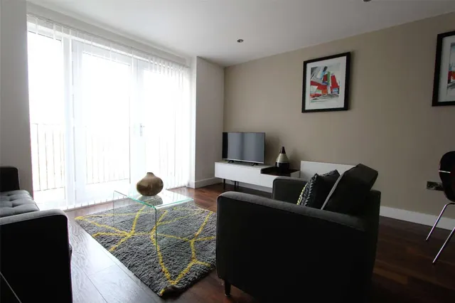 Ordsall Lane, Salford, M5, photo 3