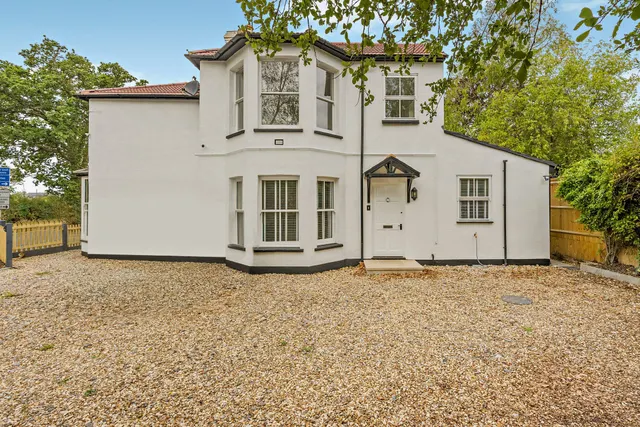 Maidens Green, Winkfield, SL4, photo 1