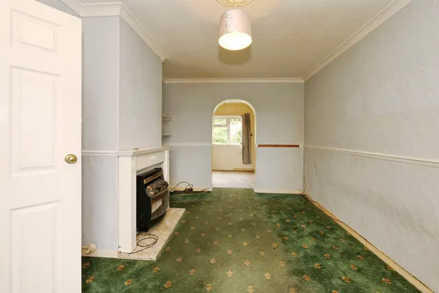 Coychurch Road Gardens, Bridgend, CF31, photo 2