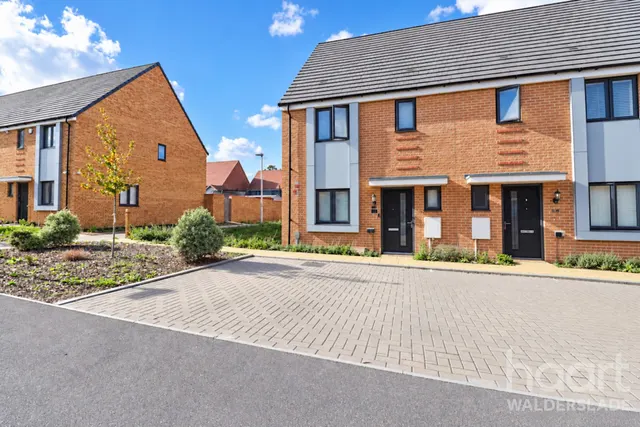 3 bedroom house, Cherry Orchard Drive, Gillingham, ME8