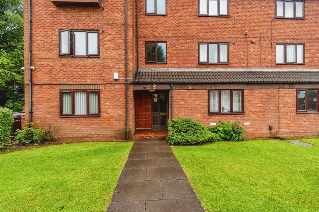 Parkfield Road, Wolverhampton, photo 1