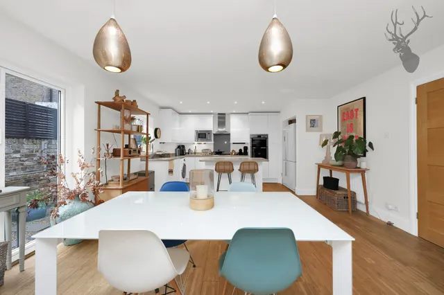 Tredegar Road, London, E3, photo 2