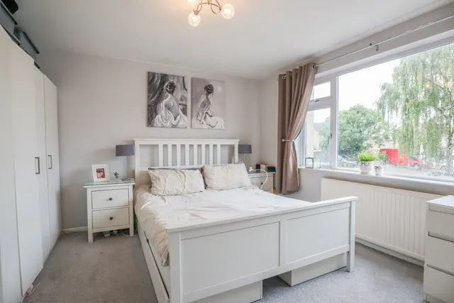 Angel Close, Calne, photo 3