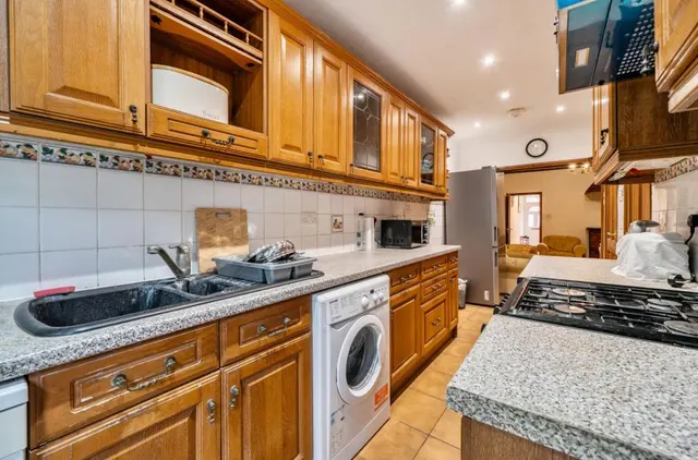 Eldon Street, Reading, RG1, photo 2