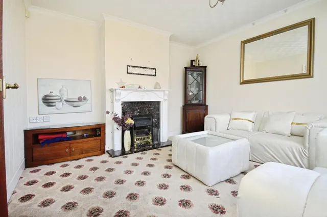 Monteney Road, Sheffield, S5, photo 3