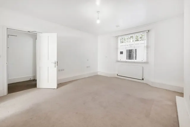Photo 2 — Foulis Terrace, South Kensington, SW7 3LZ