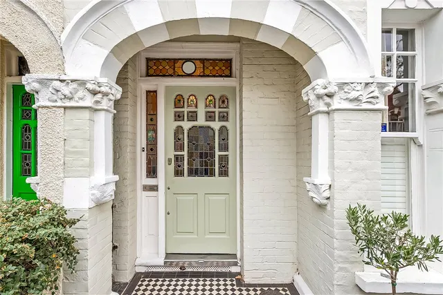Hosack Road, London, SW17, photo 1