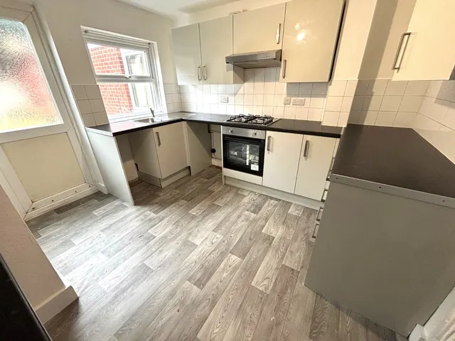 Luton Road, Faversham, ME13, photo 2