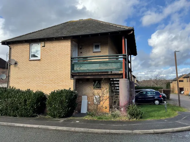 Goldilocks, Walnut Tree, Milton Keynes, photo 1