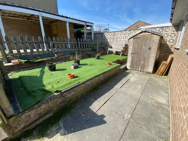 High Brooms, Huddersfield, HD2, photo 2