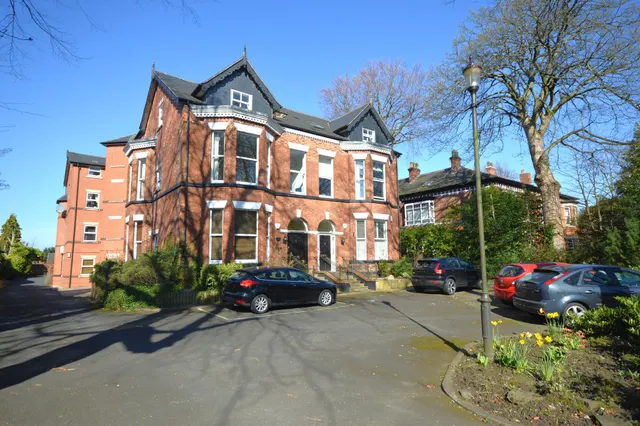 Thorn Bank Lodge, Stockport, photo 1