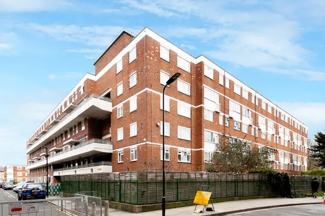 Weymouth Terrace, London, E2