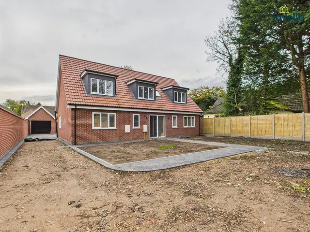 Gallamore Lane, Market Rasen, LN8, photo 1