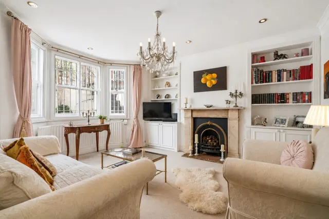 Ashburnham Road, Chelsea, photo 1