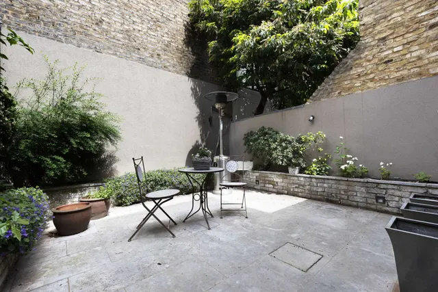 Photo 3 — Milner Street, Chelsea, SW3 2QD