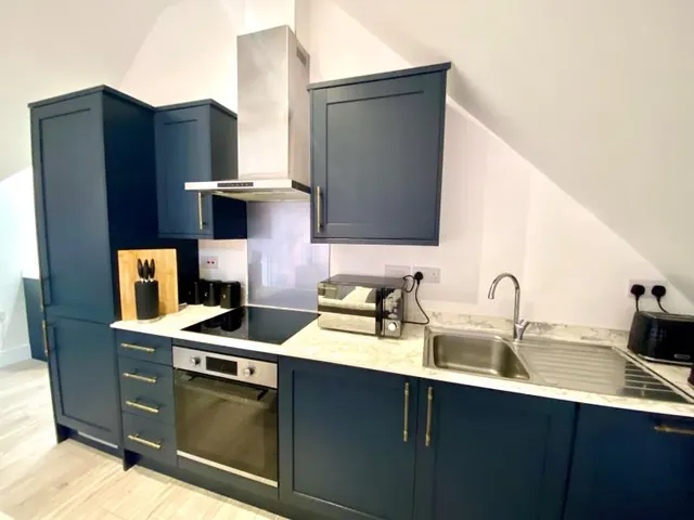 Mustafa House, Camberley, GU15, photo 2