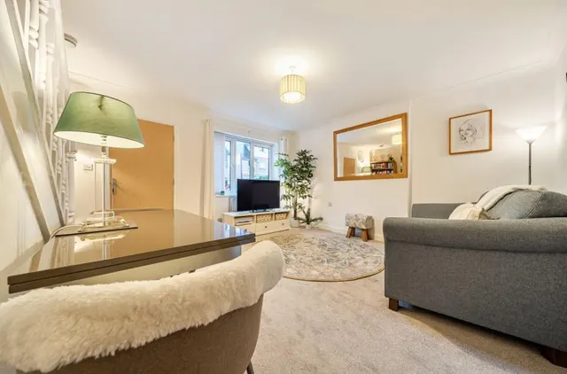 Duchess Place, Chester, CH2, photo 2